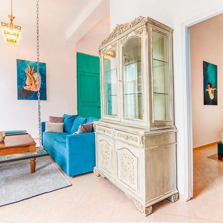Neoclassical Loft In Monastiraki - Acropolis And Metro Athen Eksteriør billede